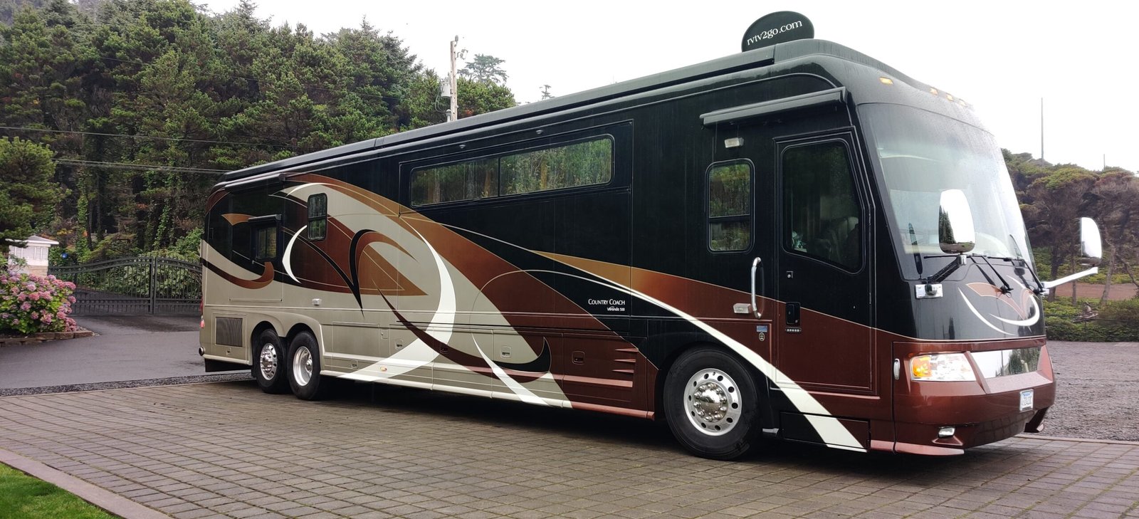 Country Coach Veranda 500