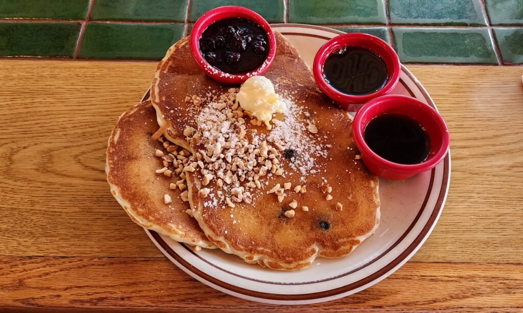 Chalet Restaurant & Bakery (Newport, Oregon) Hazelnut Blueberry Pancakes (3)